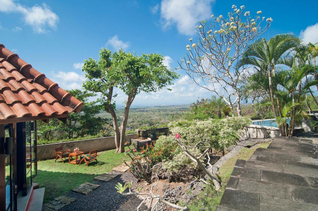 Canang Sari Uluwatu Villas Bali Exterior photo