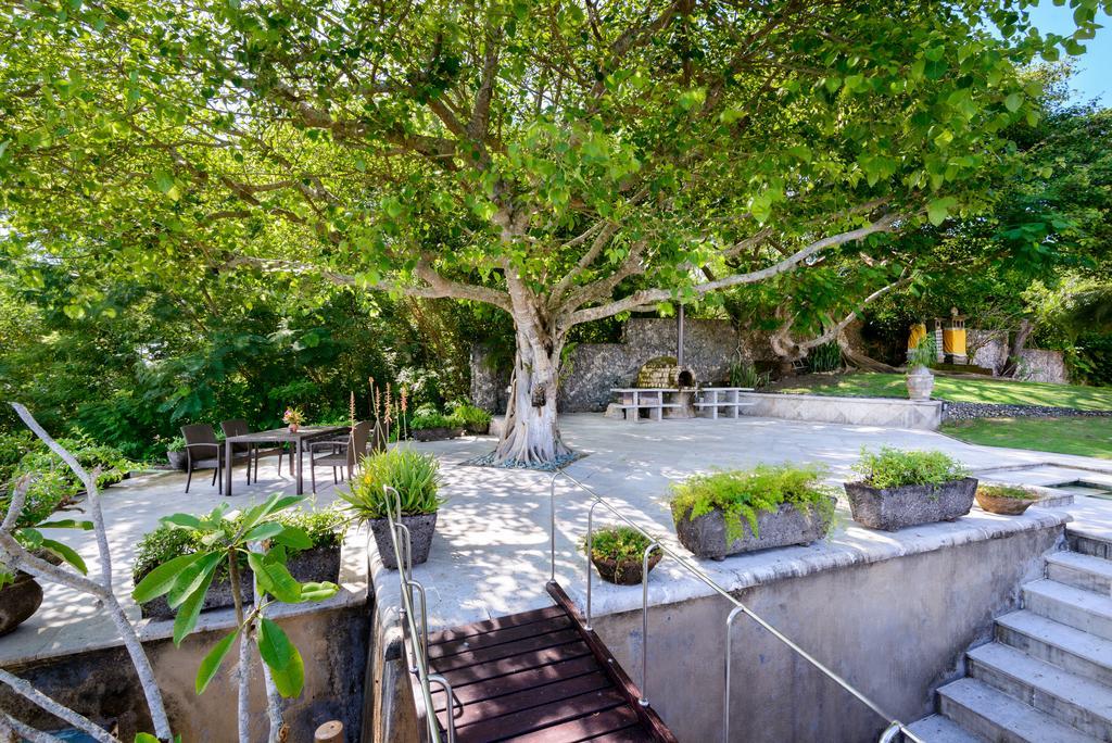 Canang Sari Uluwatu Villas Bali Exterior photo