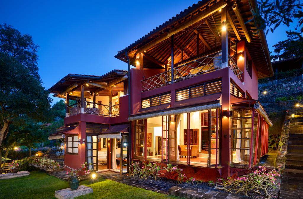 Canang Sari Uluwatu Villas Bali Exterior photo